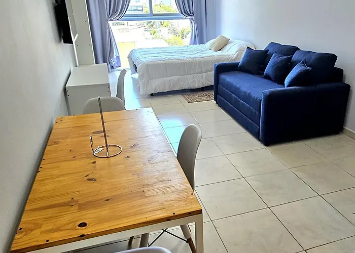 Departamento En Corrientes, Centrico, Con Piscina