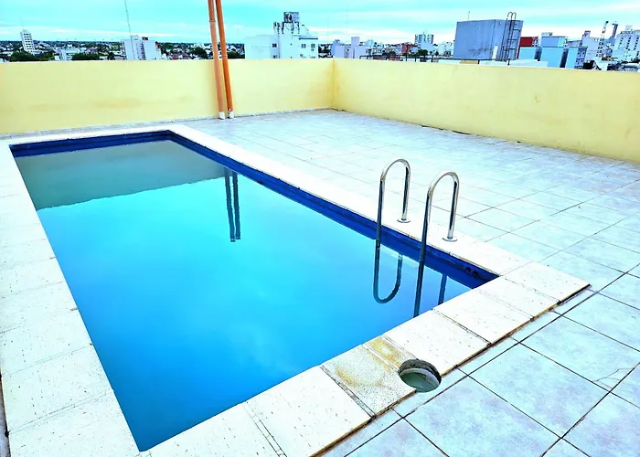 Departamento En Corrientes, Centrico, Con Piscina